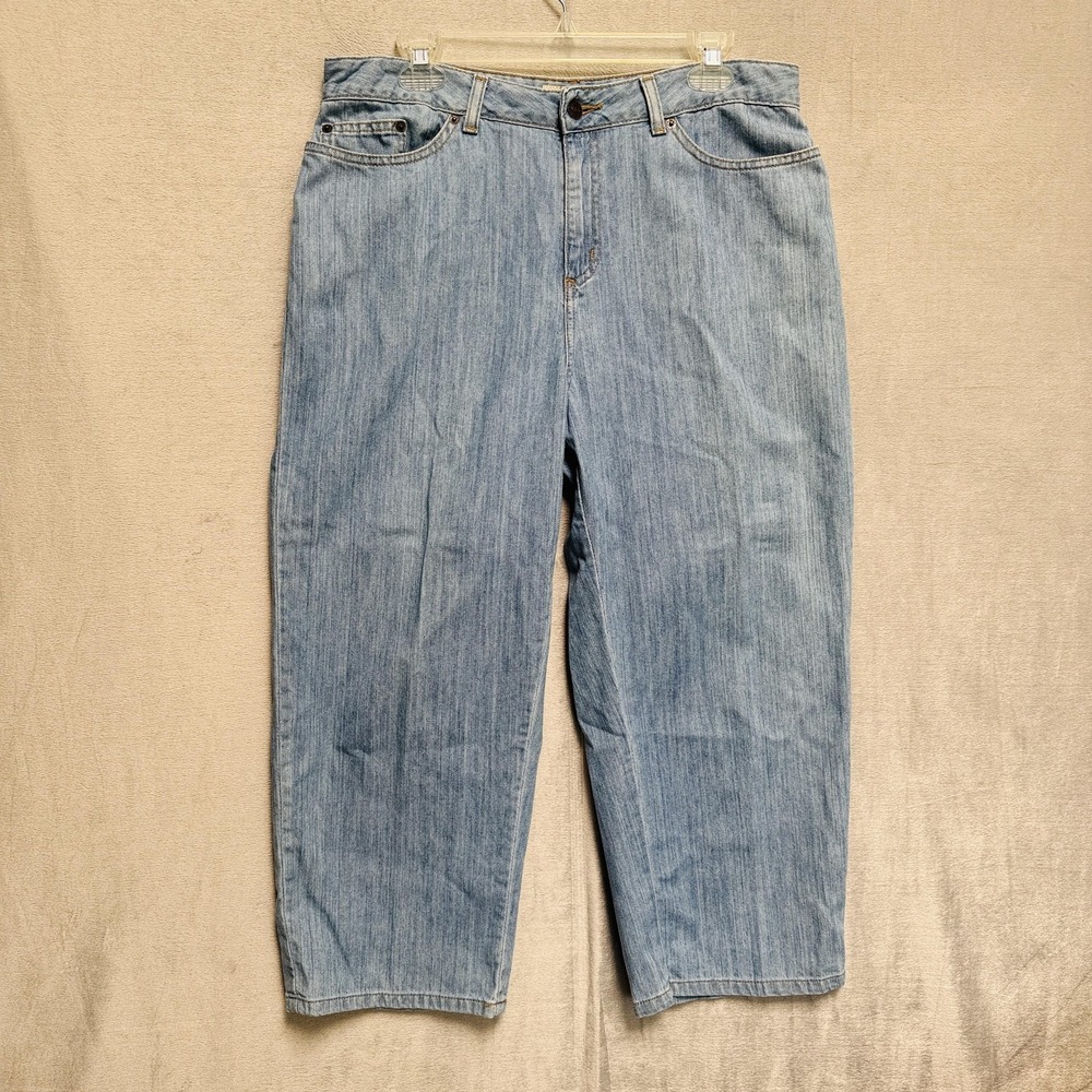 Vtg L.L. Bean‎ Jeans size 14 Blue Light Wash Cropped Relaxed Denim Pockets Capri